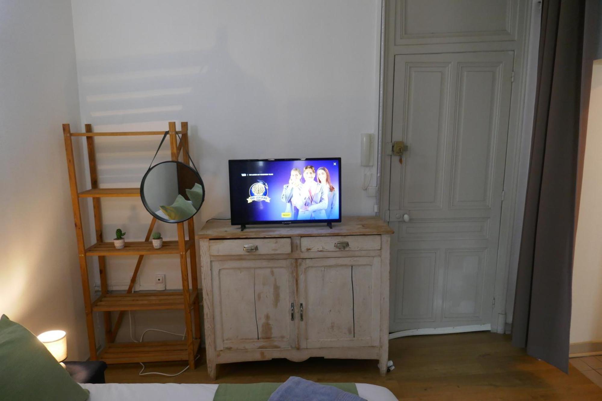 בסאנקון Le Carnot, A Deux Pas Du Centre Ville מראה חיצוני תמונה
